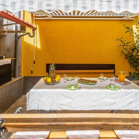 2 Bedroom Stunning In Apartman