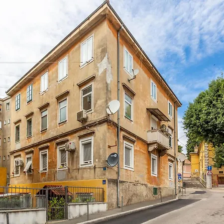 In With Wifi Apartament Rijeka